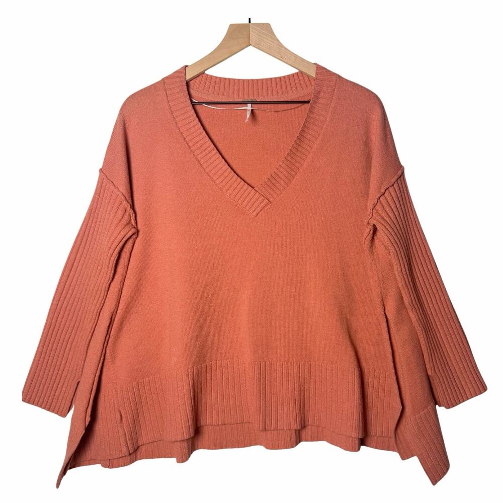 Free People Orion Tunic Sweater V-Neck Light Rose Pink Oversized Womens size XS
